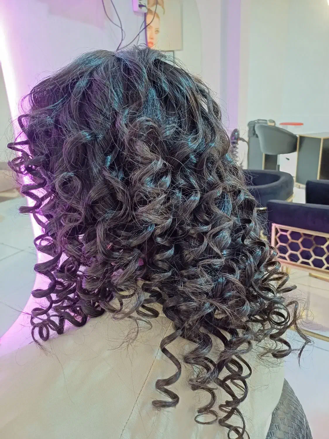 اجاره لاین درسالن زیبایی|خدمات آرایشگری و زیبایی|مشهد, تربیت (صدف)|دیوار