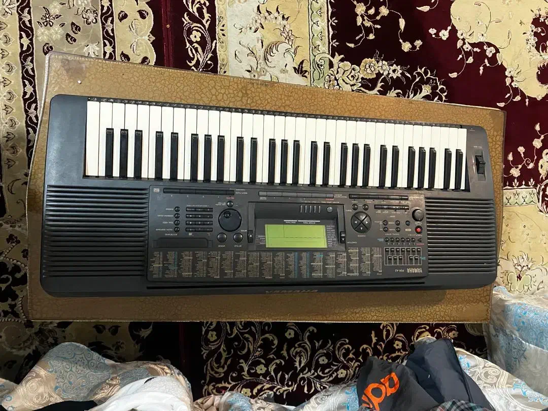 ارگ یاماها پی آ تیری|پیانو، کیبورد، آکاردئون|آباده, |دیوار