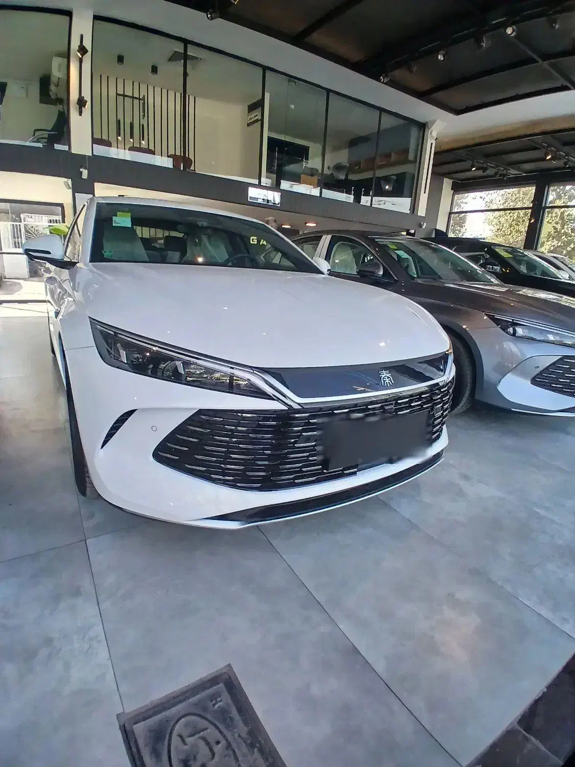 بی وای دی چین ال خشک شرکتی ۲۰۲۵ با آپشن چشم خدا|خودرو سواری و وانت|مشهد, کوی پلیس|دیوار