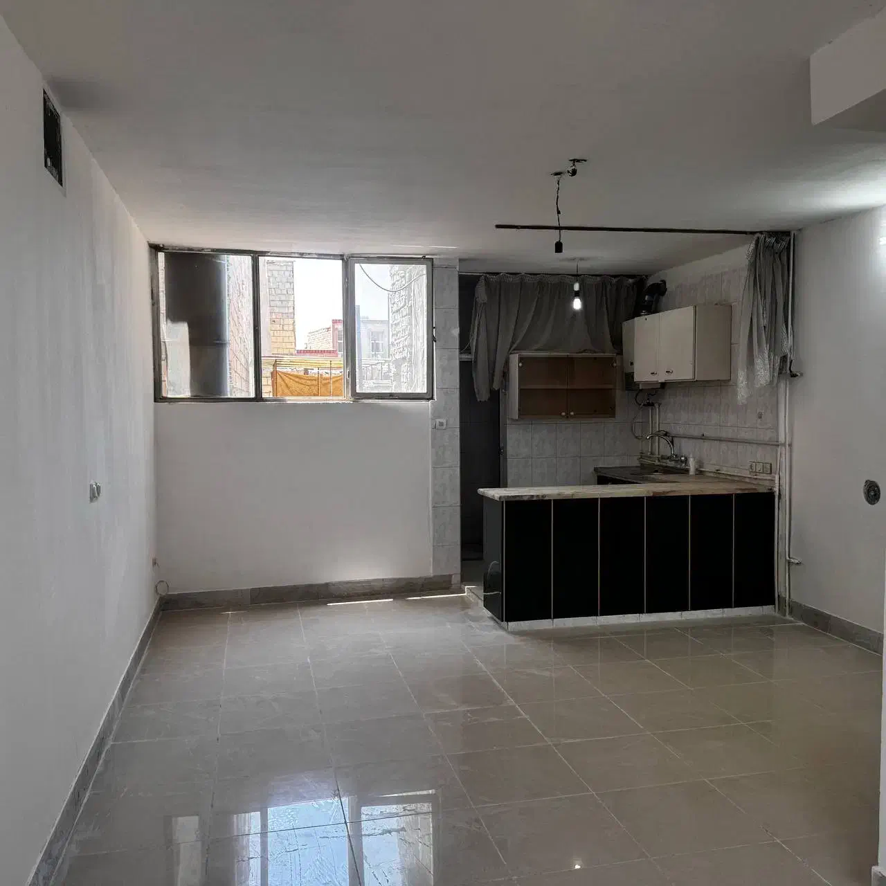 فروشفوری طبقه بالا ،بازسازی شده،امکانات کامل|فروش آپارتمان|اصفهان, سودان|دیوار