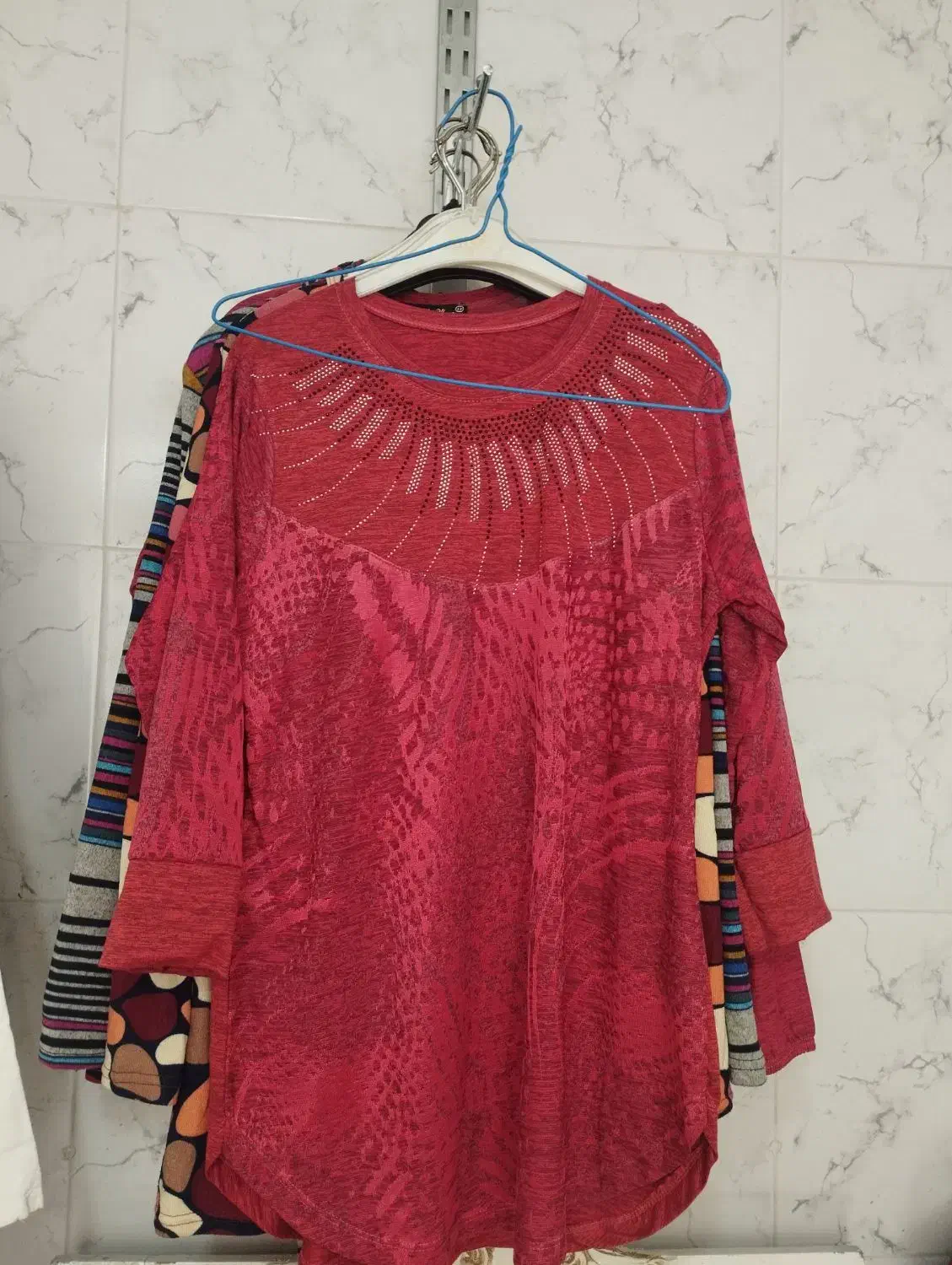 لباس نو|لباس|سنندج, |دیوار