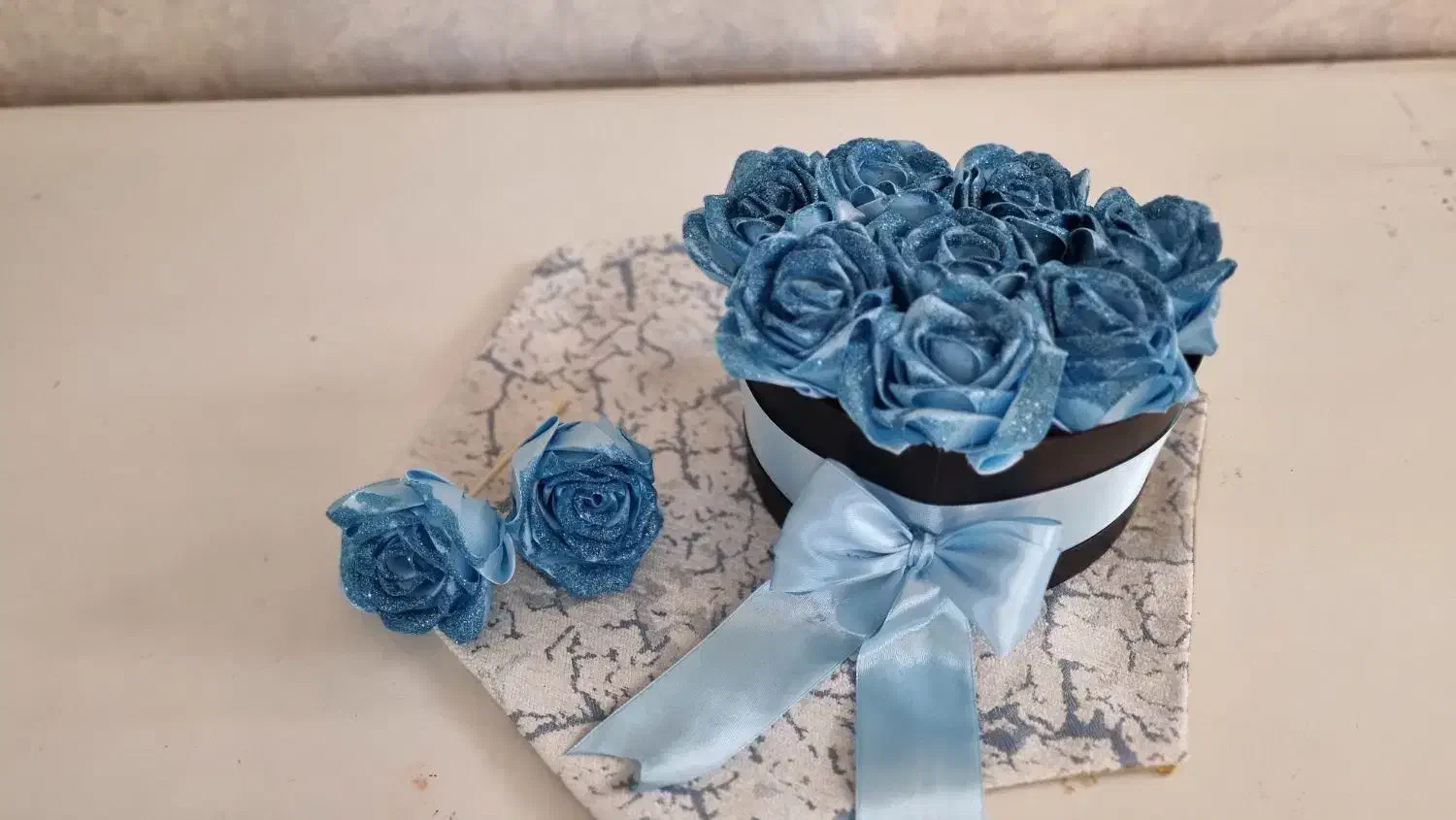 باکس و دسته گل ربانی شیک ویژه روز مادر و روز زن|گل مصنوعی|تهران, افسریه جنوبی|دیوار