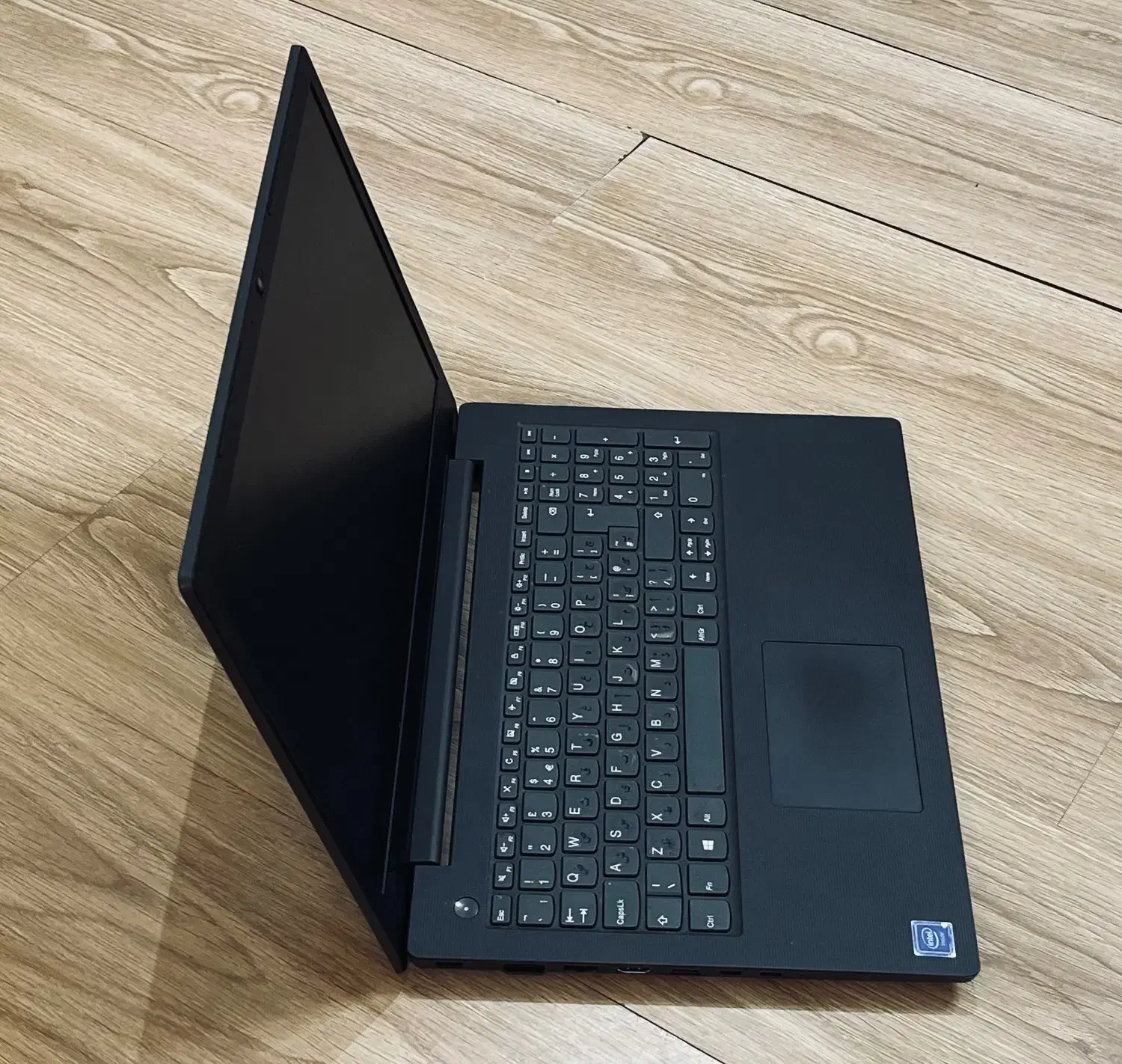 لپ‌تاپ Lenovo V130-15IKB (فوق العاده تمیز)|رایانه همراه|مشهد, کلاهدوز|دیوار