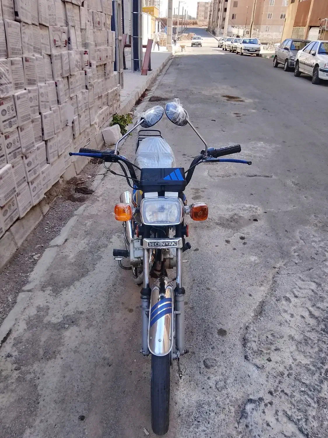 هندا ۱۲۵/مزایده/لوازم تعویض|موتورسیکلت|پرند, فاز ۵|دیوار