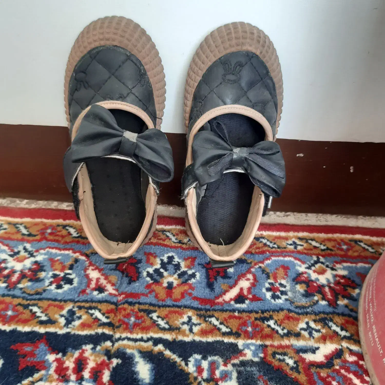 کفش بچگانه|کیف، کفش، کمربند|زرند, |دیوار