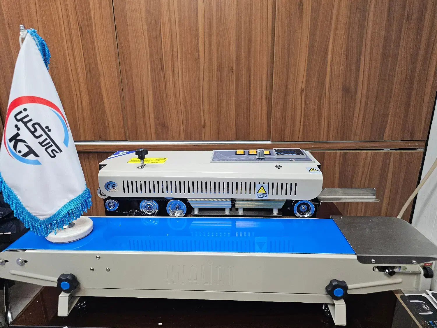 دستگاه دوخت پرس بسته بندی نایلون فویل متالایز ریلی|ماشین‌آلات صنعتی|تهران, فردوسی|دیوار