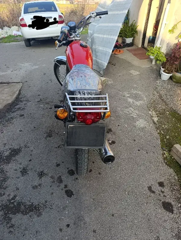 یک دستگاه موتور هوندا. 125|موتورسیکلت|رشت, سیا اسطلخ|دیوار