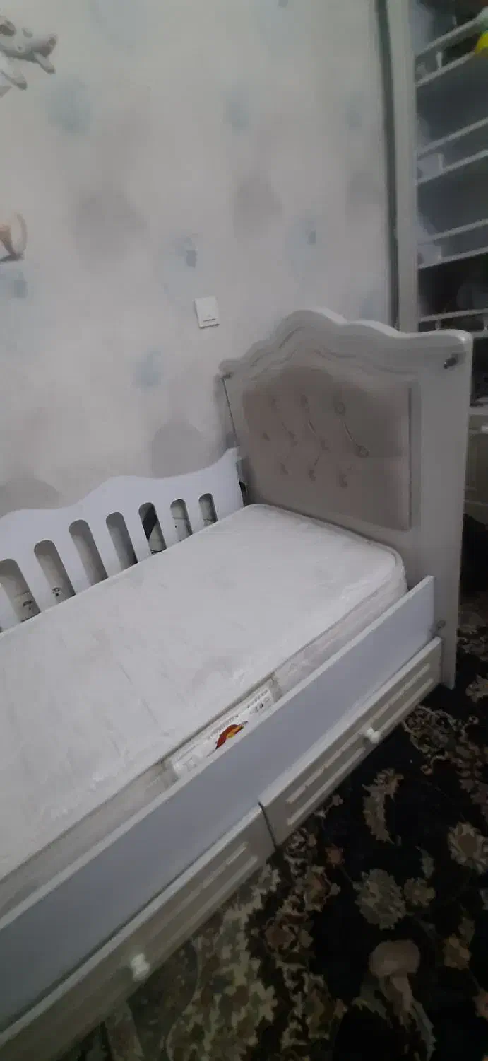 تخت کودک تشک و محافظ تشک|اسباب و اثاث بچه|تهران, تهرانسر شرقی|دیوار