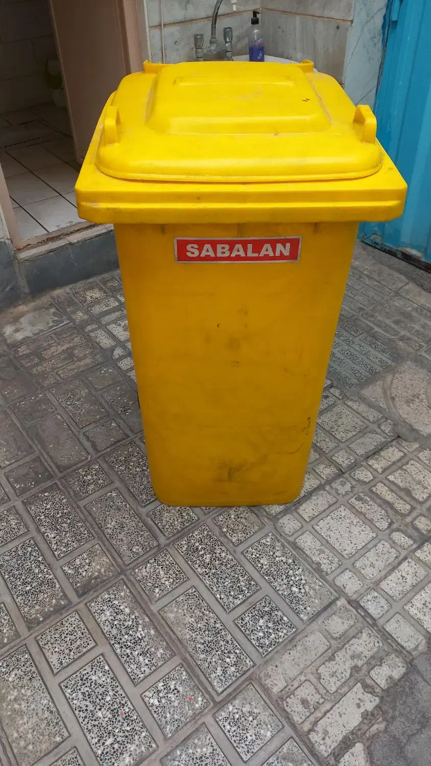 سطل ۱۲۰ لیتری چرخدار سبلان +چهارپایه پلاستیکی|لوازم نظافت|محمدشهر, محمدشهر|دیوار