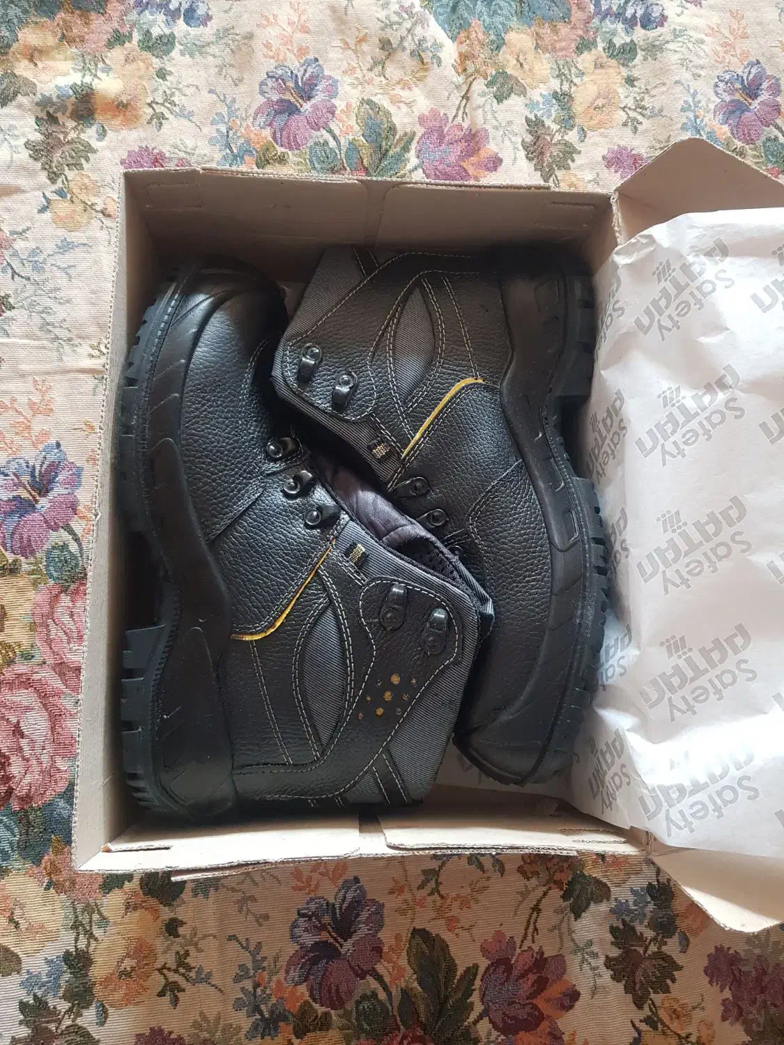 سه جفت کفش ایمنی نو سایز ۴۲|کیف، کفش، کمربند|تبریز, |دیوار