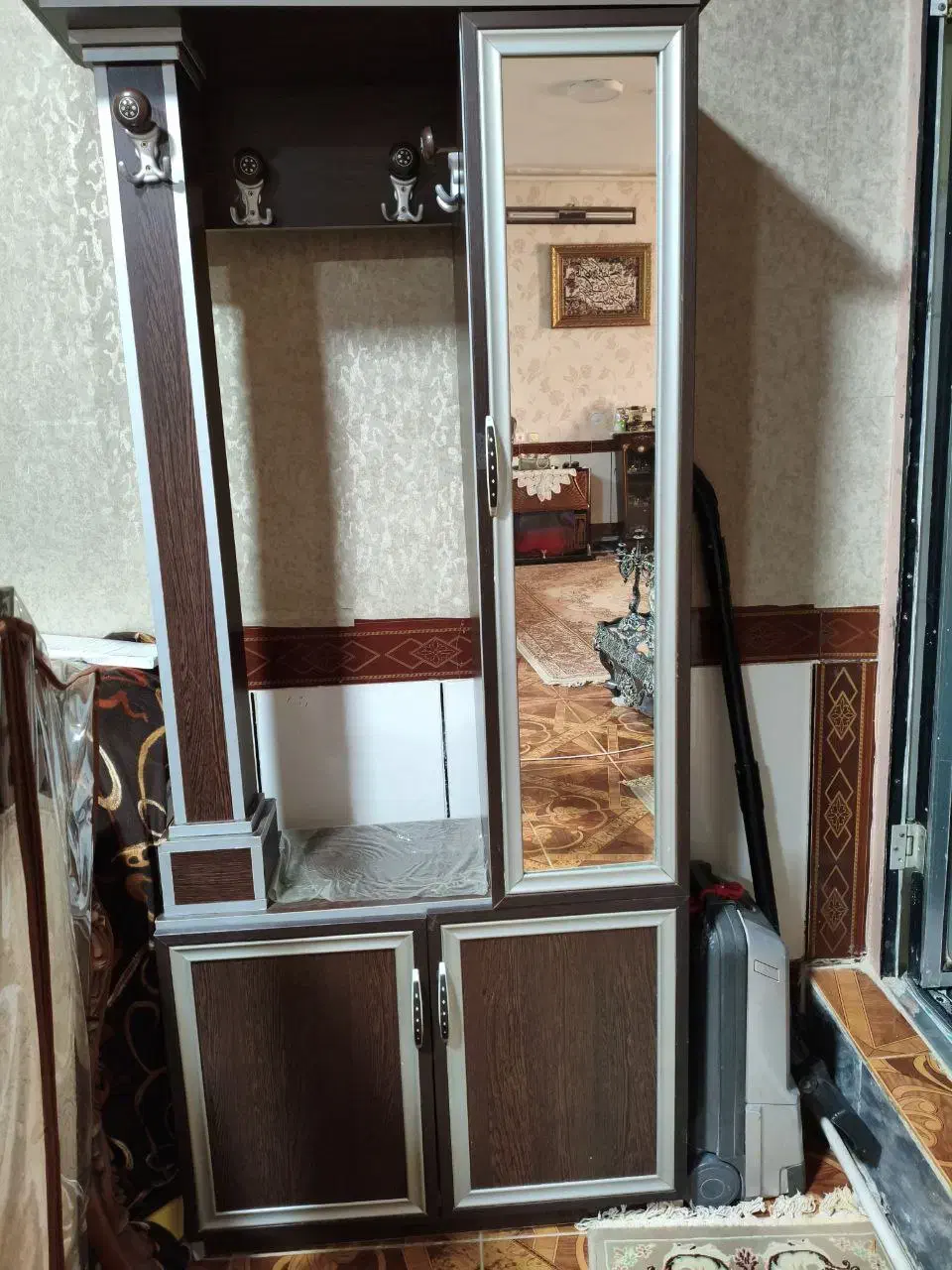 آینه ایستاده|جاکفشی، کمد، دراور|خرم‌آباد, |دیوار