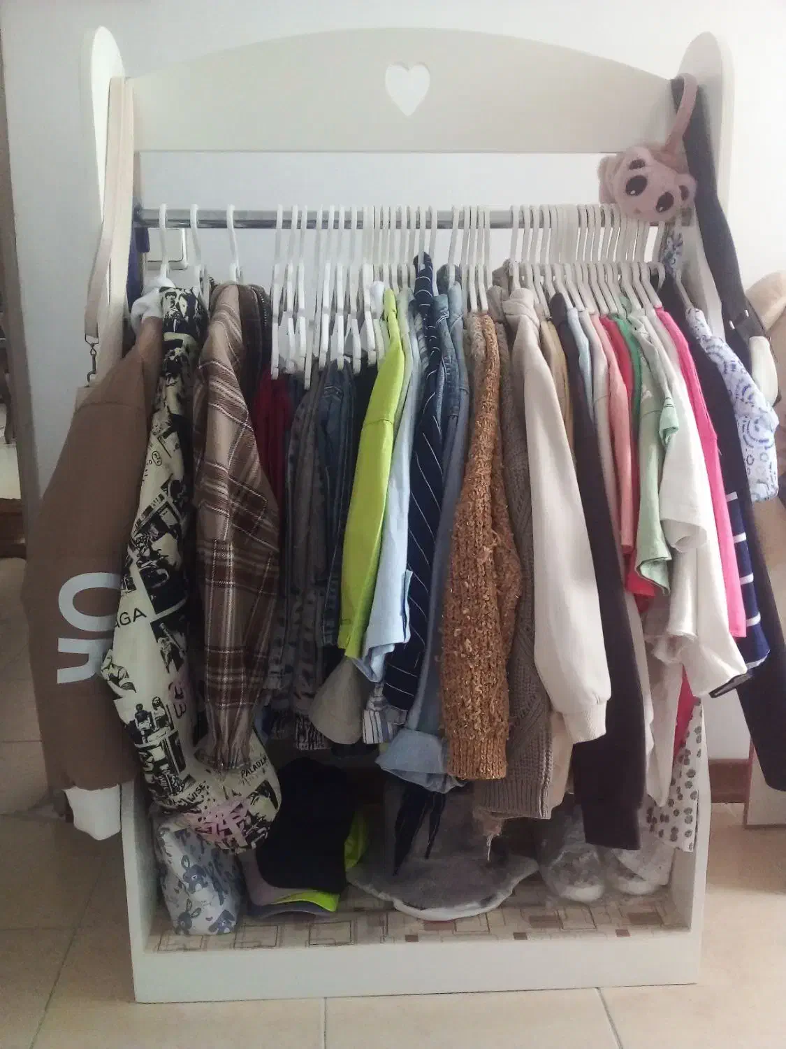 رگال چوبی|جاکفشی، کمد، دراور|اصفهان, کوی میلاد|دیوار