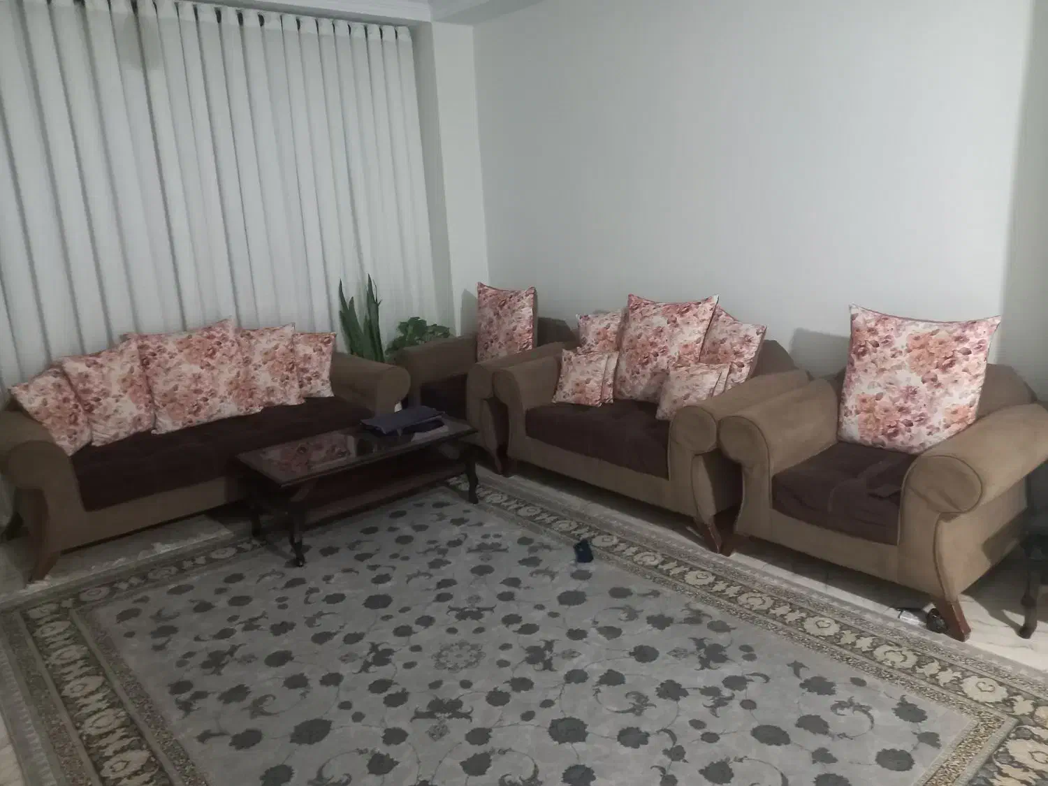 فروش مبل راحتی +جلو مبلی|مبلمان خانگی و میز عسلی|کهریزک, |دیوار