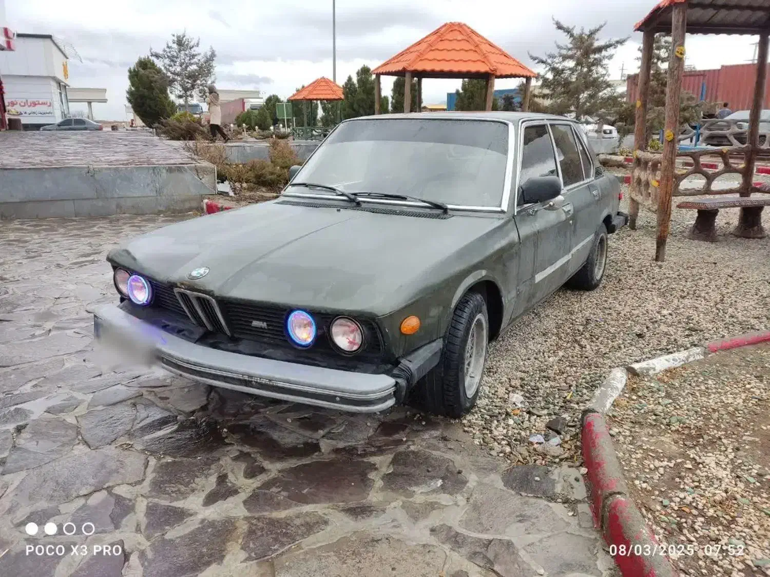 bmw518|خودرو کلاسیک|اصفهان, برازنده|دیوار