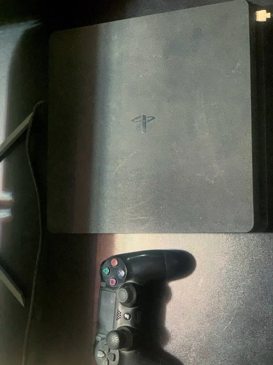 ps4 slim 1 ترابایت با شرط|کنسول، بازی ویدئویی و آنلاین|شیراز, گلدشت معالی‌آباد|دیوار