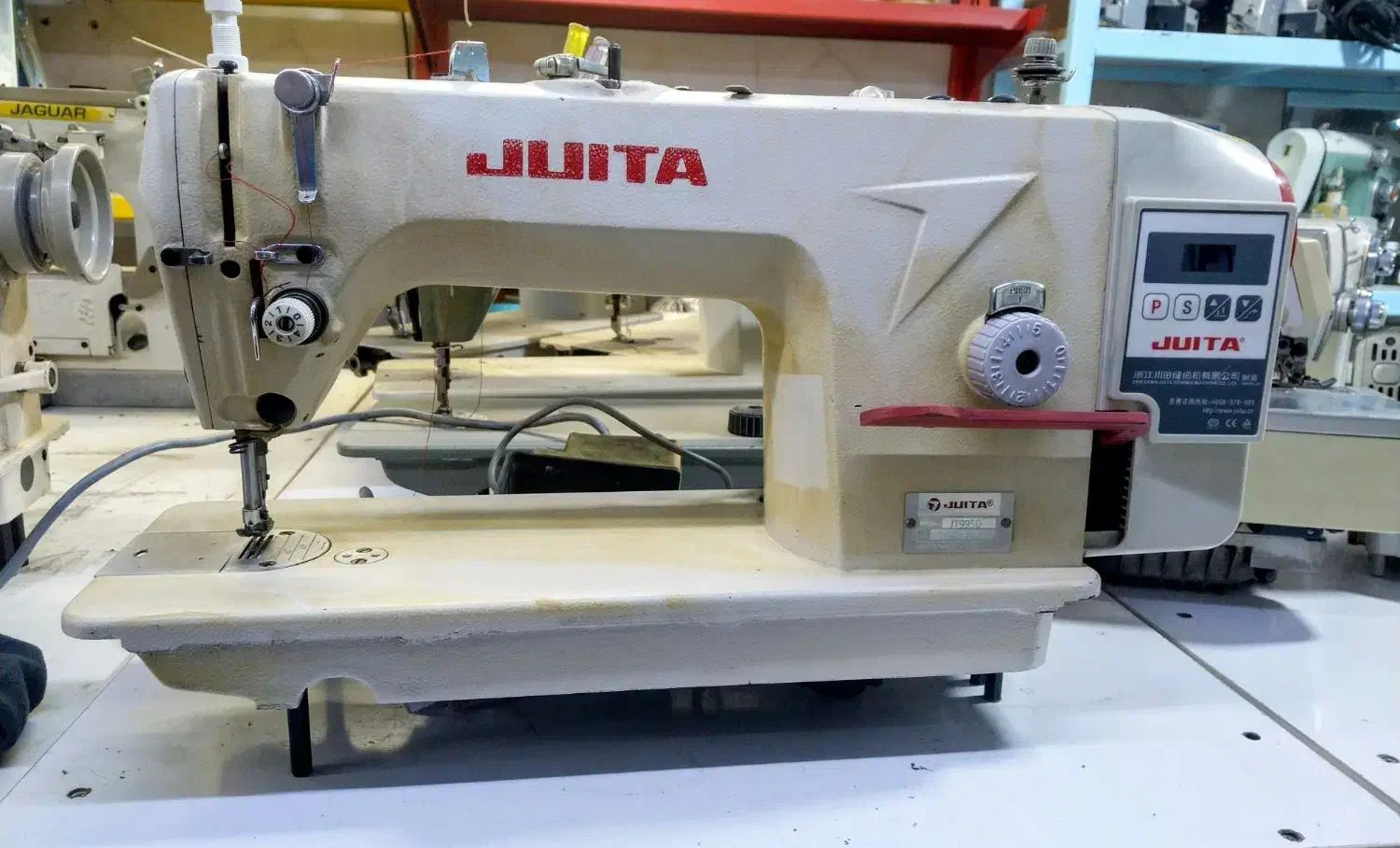 چرخ راسته دوز سردوز میاندوز|چرخ خیاطی و ریسندگی|گنبد کاووس, |دیوار