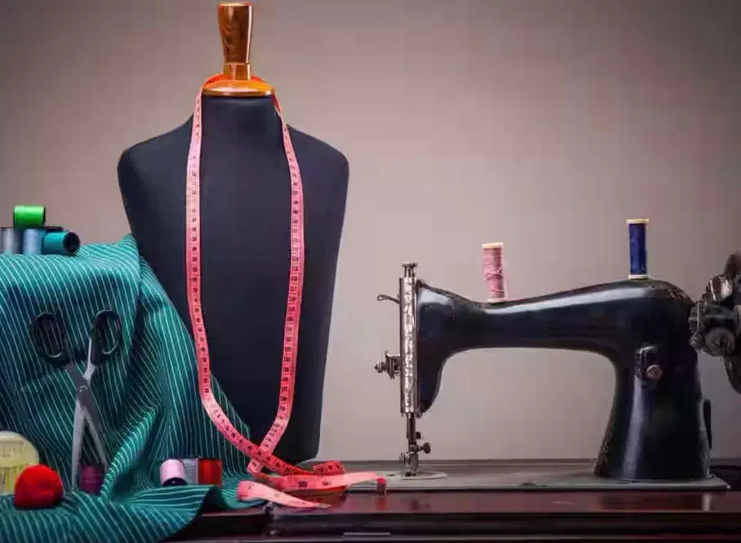 دوزنده و خیاط مسلط به دوخت لباس زنانه آستردار|استخدام صنعتی، فنی، مهندسی|بابل, |دیوار