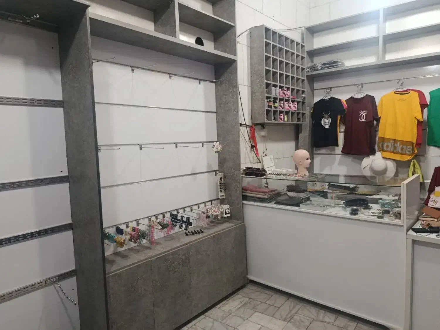 واگذاری مغازه|فروشگاه و مغازه|یزد, |دیوار