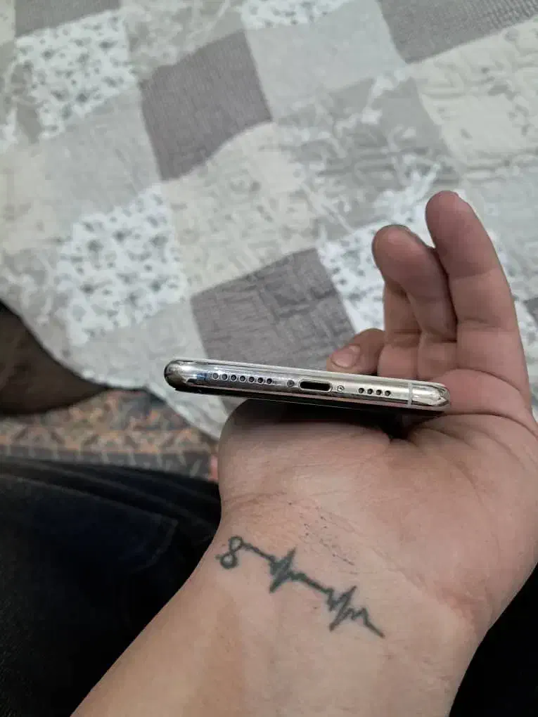 ایفون۱۱پرومکس تمیز بدون خط|موبایل|تبریز, |دیوار