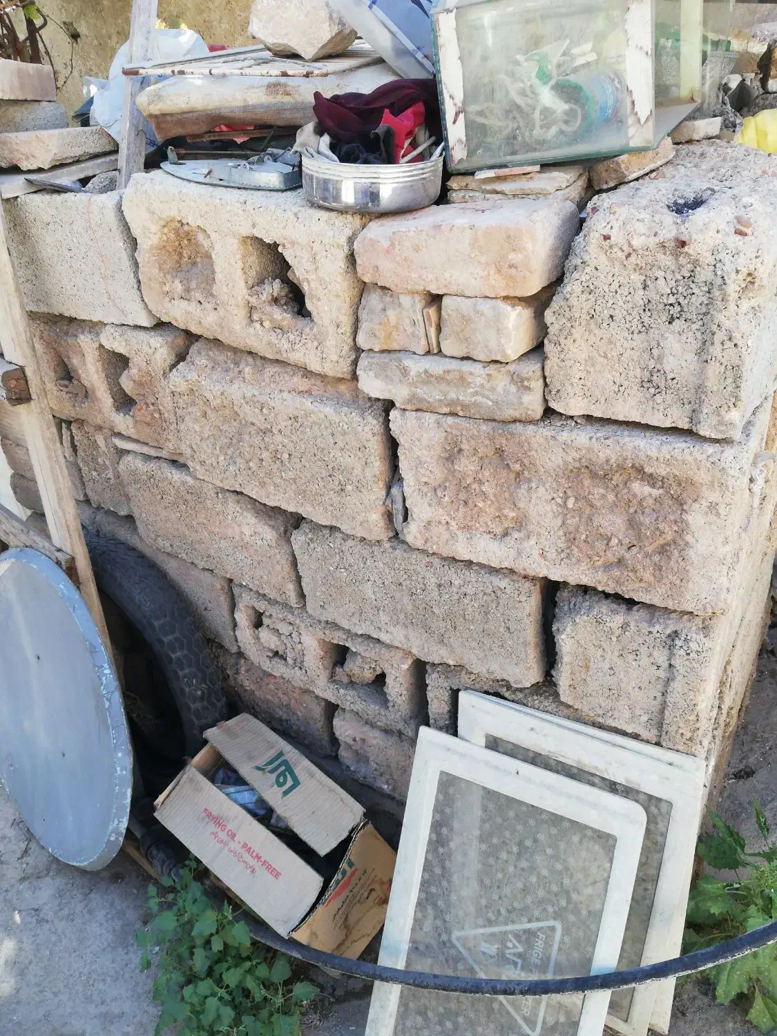 بلوک سیمانی فقط 3تومان|مصالح و تجهیزات ساختمان|شیراز, تل حسین‌آباد|دیوار