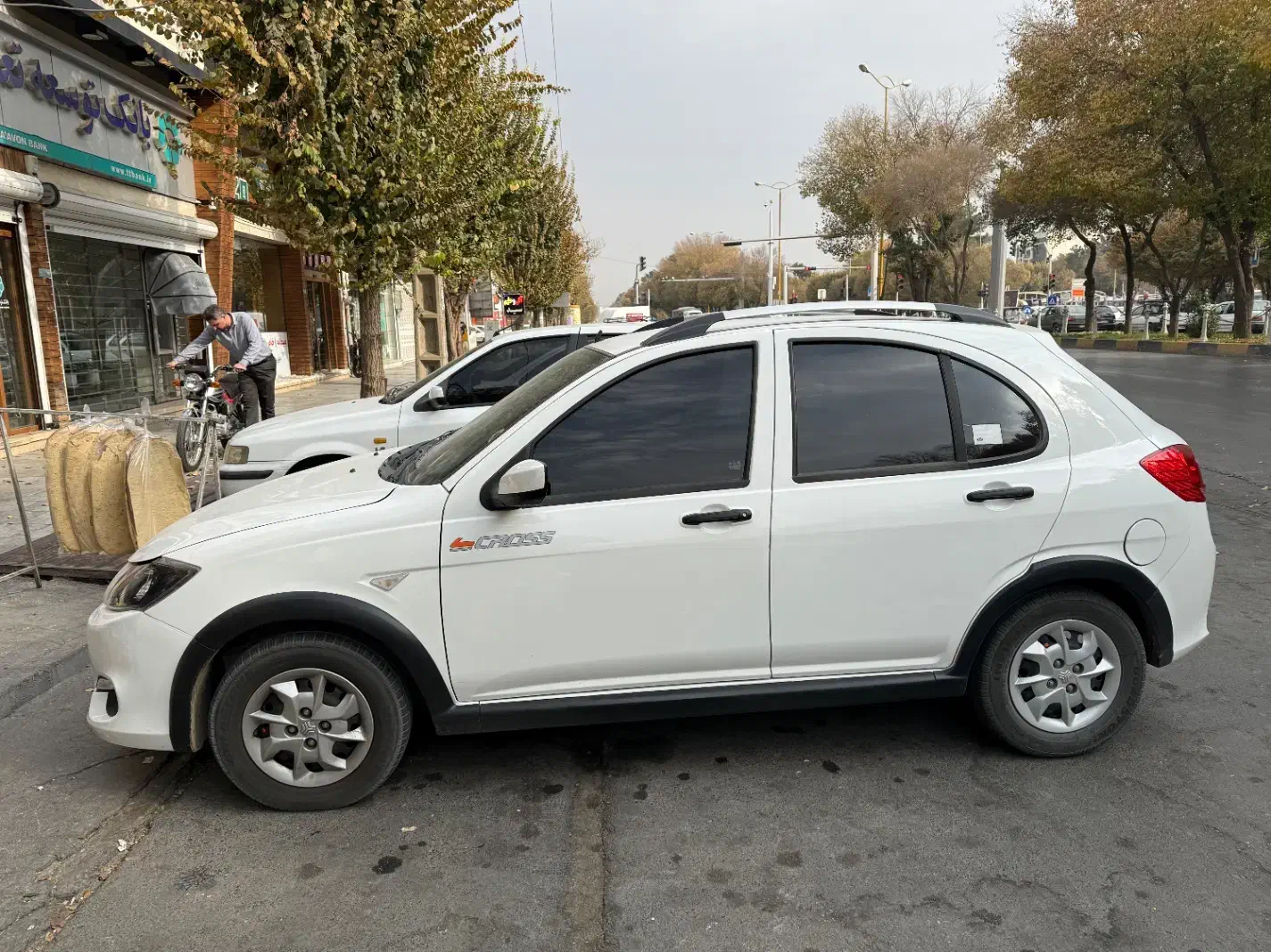 کوییک ۴۰۲|خودرو سواری و وانت|شاهین‌شهر, سعدی شمالی|دیوار