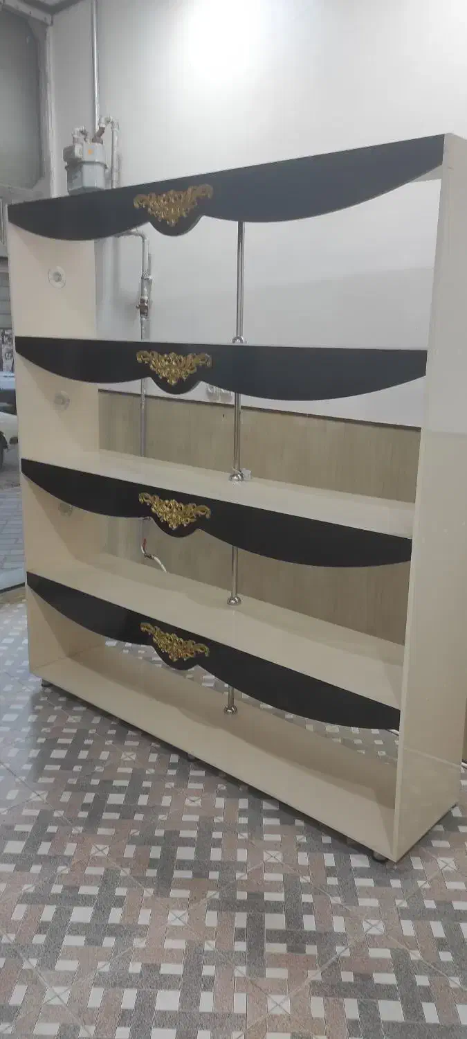 ویترین مغازه|بوفه، ویترین، کنسول|شاهین دژ, |دیوار