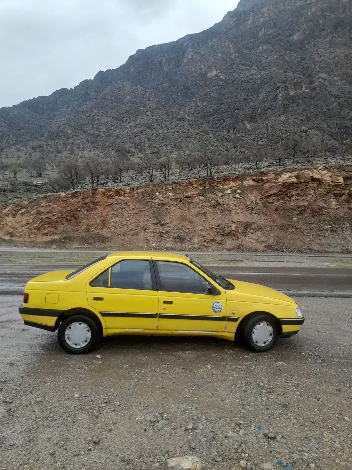 تاکسی مسافرکش برون شهری|خدمات حمل و نقل|خرمآباد, |دیوار