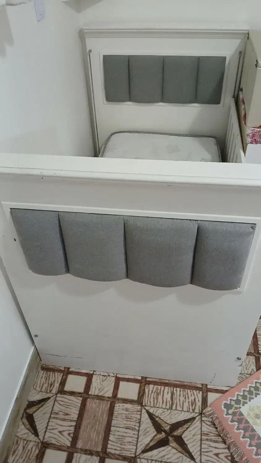 تخت خواب  کودک در حد|تخت و صندلی بچه|تربت جام, حافظ|دیوار