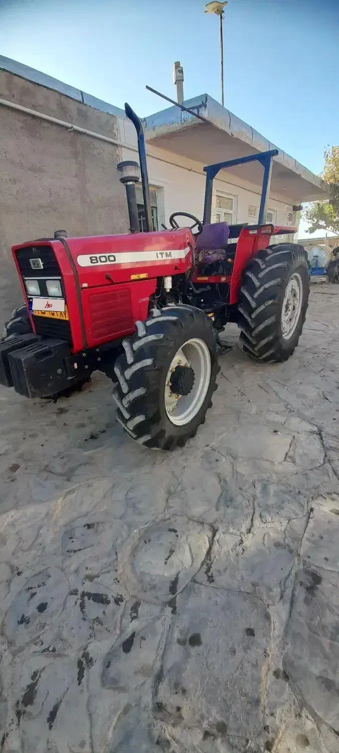 تراکتور ۸۰۰ پمپ کوچیک|خودرو سنگین|بزینه رود, |دیوار