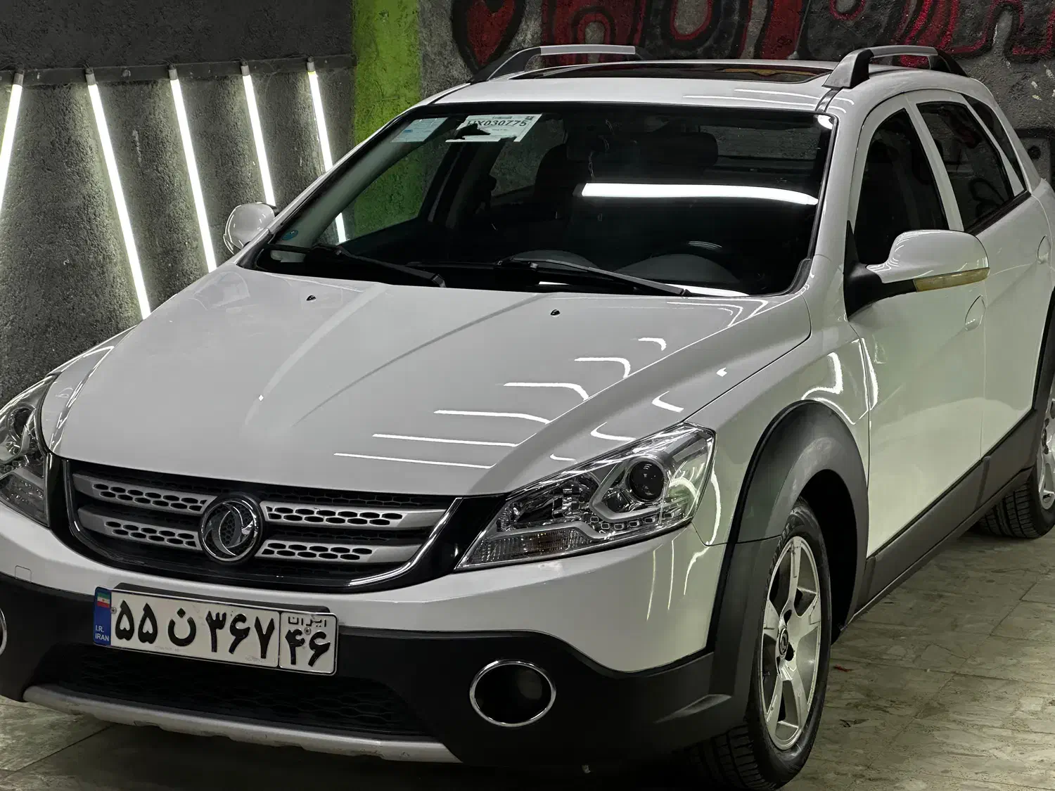 دیتیلینگ و نقاشی خودرو اتوپاریس|خدمات موتور و ماشین|رشت, عینک|دیوار