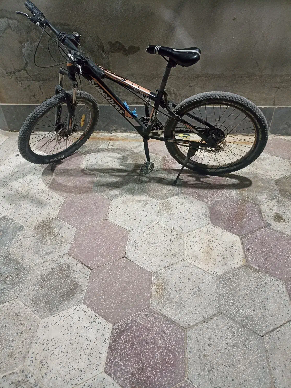 دوچرخه|دوچرخه، اسکیت، اسکوتر|لامرد, |دیوار