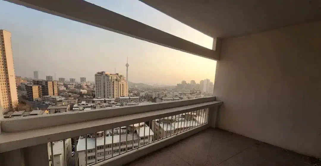 شهرک غرب اجاره برج ۲۱۰ متری