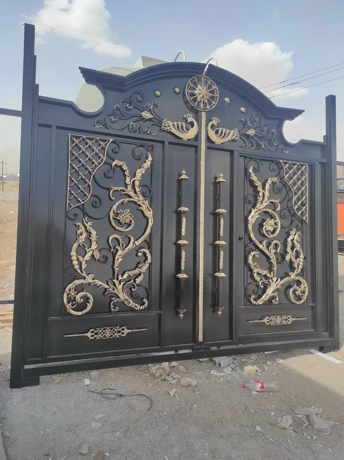 درب ،پنجره،قیمت مناسب|مصالح و تجهیزات ساختمان|صوفیان, |دیوار