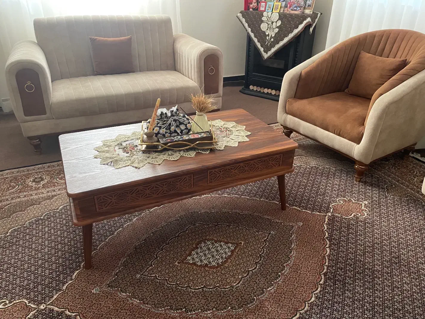 ست مبل و جلو مبلی و میز تلویزیون|مبلمان خانگی و میز عسلی|چمستان, |دیوار