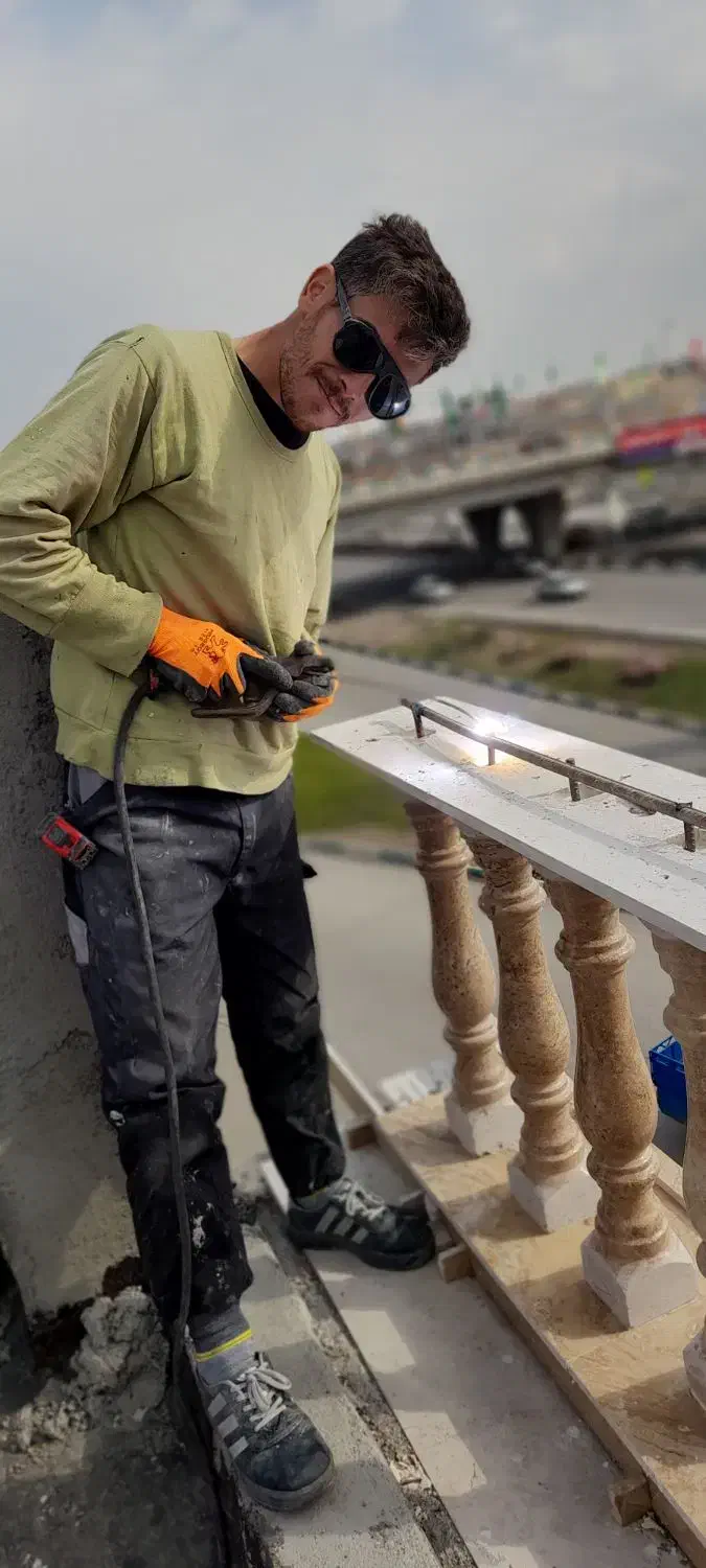 کارگر. سنگ کاری|استخدام معماری، عمران و ساختمانی|اردبیل, |دیوار