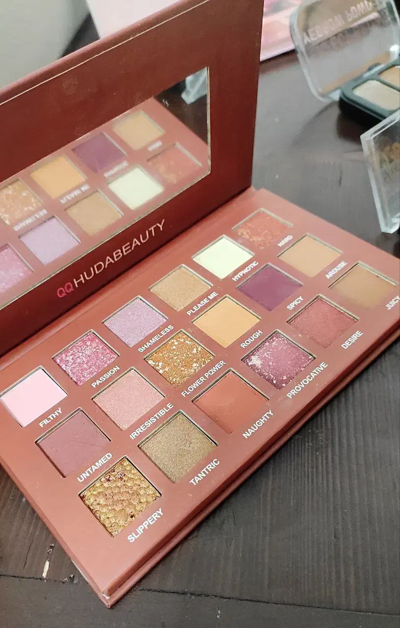 فروش محصولات آرایشی ب قیمت عمده|آرایشی، بهداشتی، درمانی|کیاشهر, |دیوار