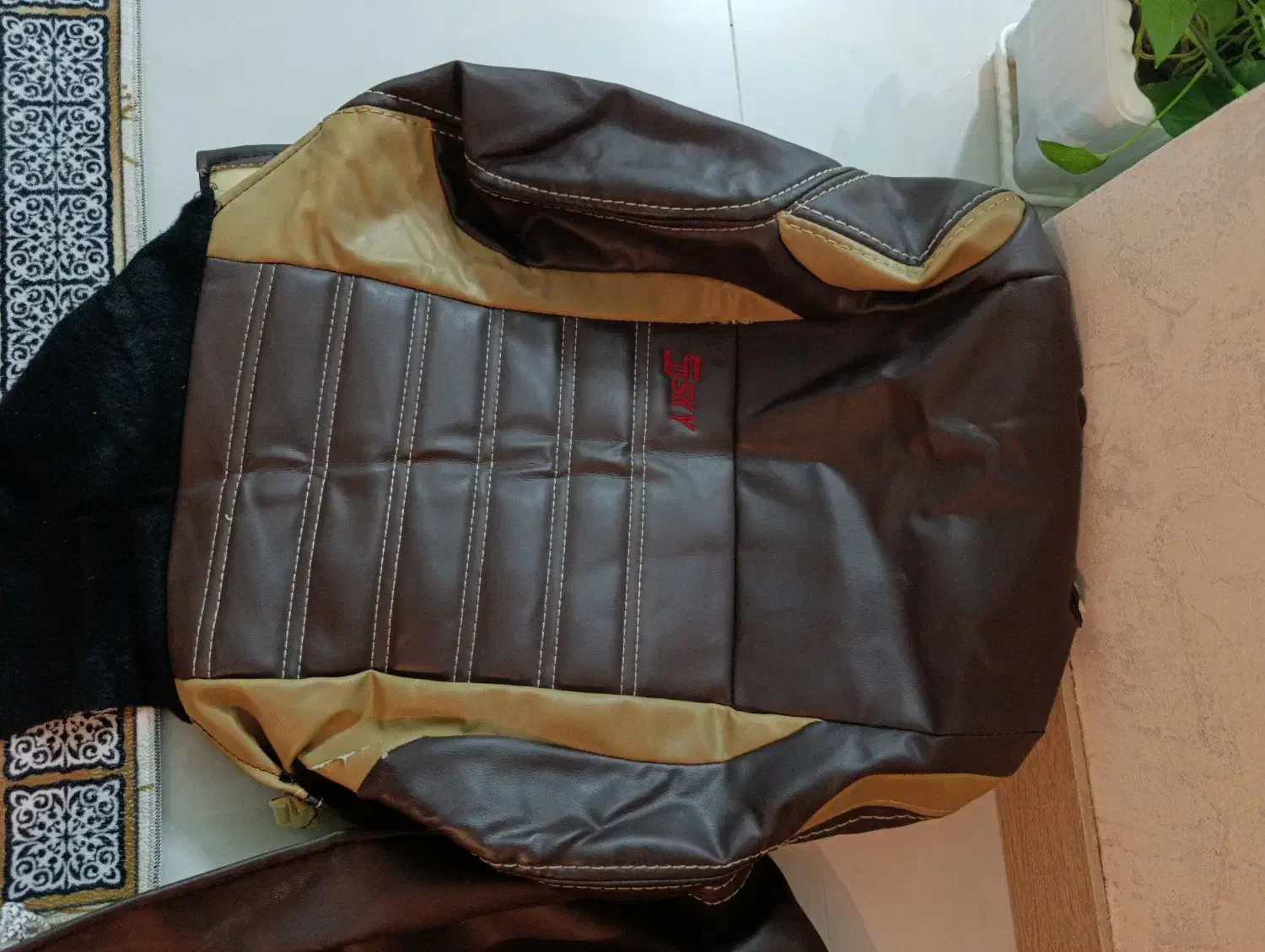 روکش صندلی چرم پژو پارس در حد نو|قطعات یدکی و لوازم جانبی|کرمانشاه, |دیوار