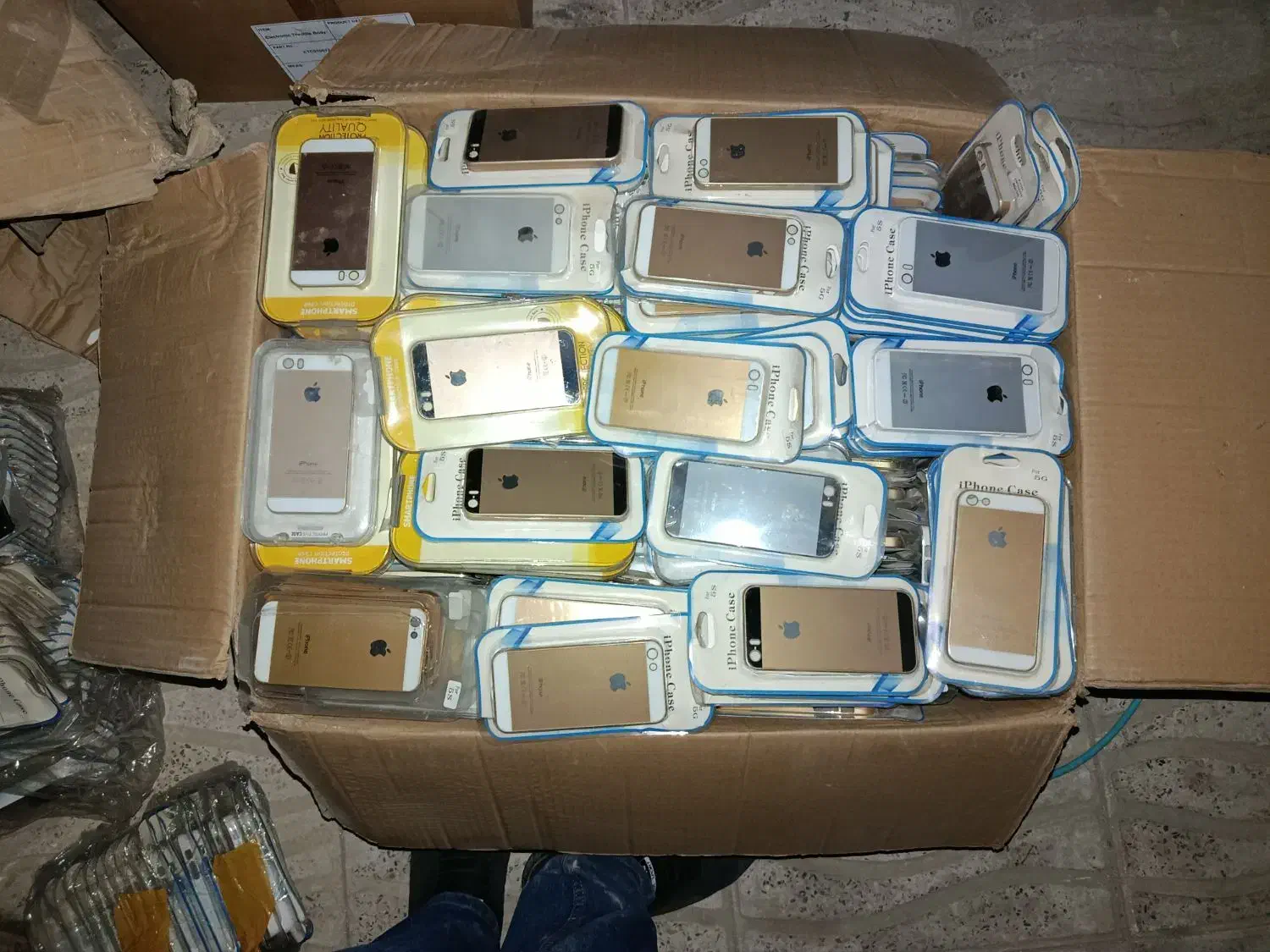 قاب قدیمی موبایل|لوازم جانبی موبایل و تبلت|محمدشهر, شهرک پیام (مهرالبرز)|دیوار