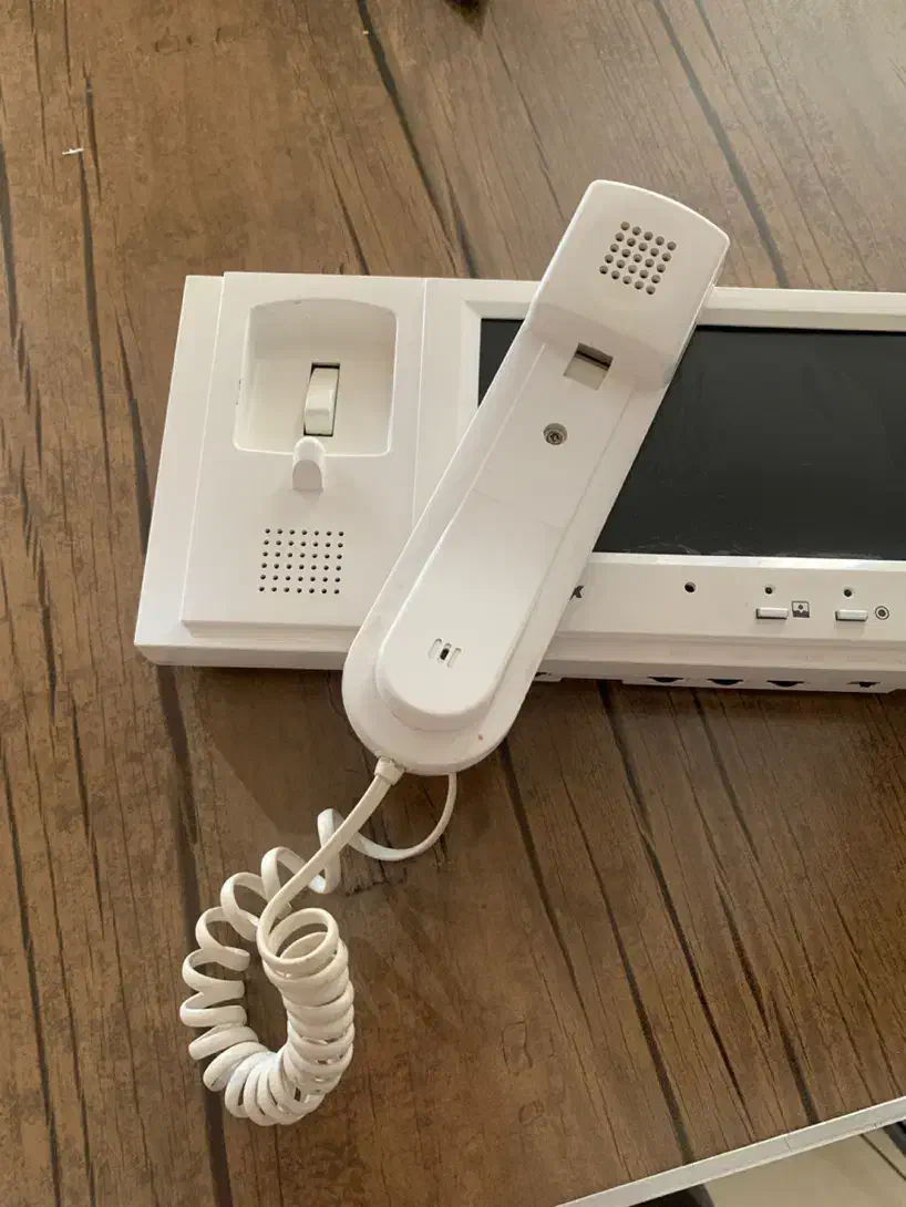 مانیتور آیفون تصویری کوماکس|دوربین مداربسته|شهریار, شهریار|دیوار