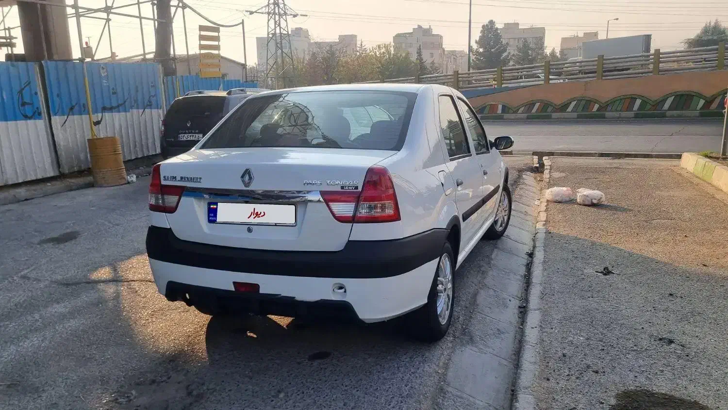 تندر ۹۰مدل ۹۶بی رنگ و بدون خط و خش تک برگ‌سند|خودرو سواری و وانت|تهران, باغ فیض|دیوار