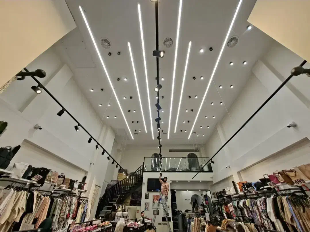 طراحی و اجرا تخصصی لاین نوری|خدمات پیشه و مهارت|مشهد, هنرستان|دیوار