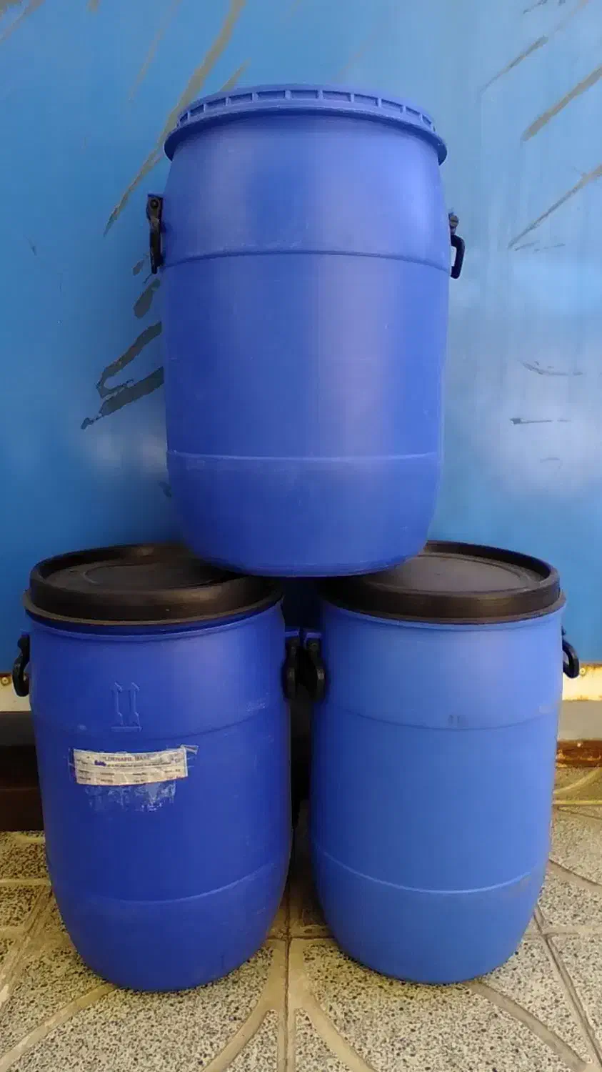 بشکه خارجی با کیفیت درب و دسته دار|ابزارآلات|نهاوند, |دیوار