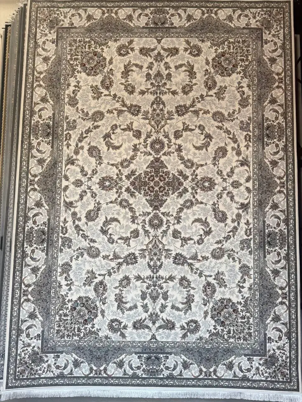 فرش* کیهان*|فرش|فلاورجان, |دیوار