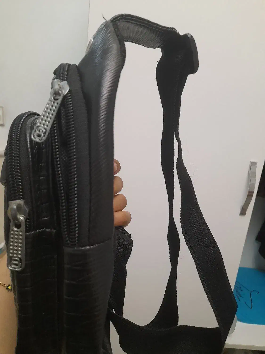 تعدادی لباس و کیف نو و کلاه|لباس|قم, خداکرم|دیوار