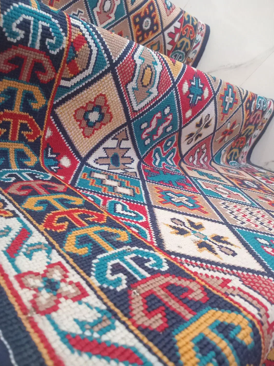 گلیم پله|گلیم، جاجیم، گبه|قم, آذر (نکویی)|دیوار