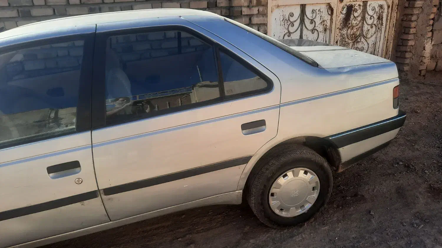 پژو ۴۰۵ مدل ۸۸ استثنایی|خودرو سواری و وانت|تربت‌حیدریه, چهارراه خواف|دیوار