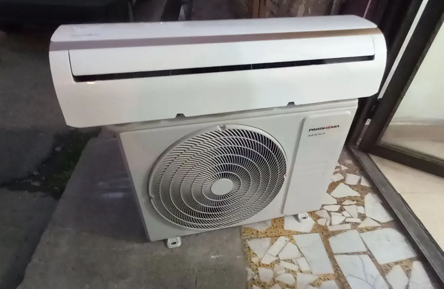 اسپیلت ۲۴ پاکشوما دوماه کار در حد اک|کولر گازی و فن‌کوئل|گالیکش, |دیوار