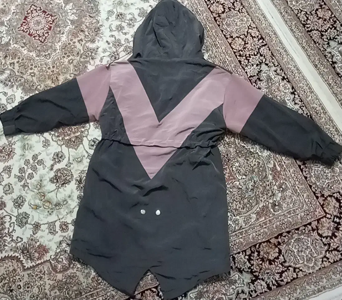 تعدادی لباس به فروش میرسد|لباس|شاهین دژ, |دیوار