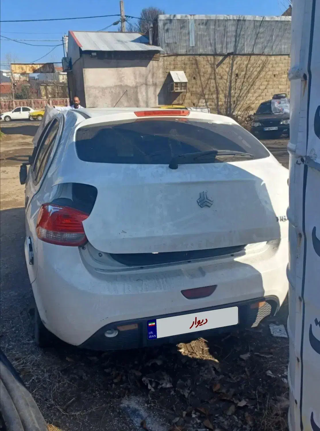 تیبا۲ خودرو تصادفی|خودرو سواری و وانت|رشت, کوی حسینی|دیوار