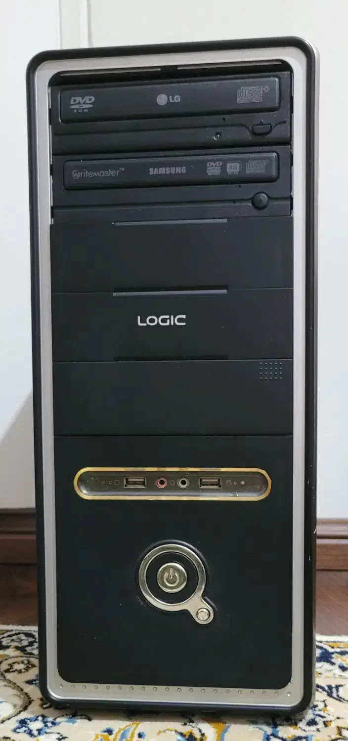 کامپیوتر|رایانه رومیزی|تهران, قلهک|دیوار